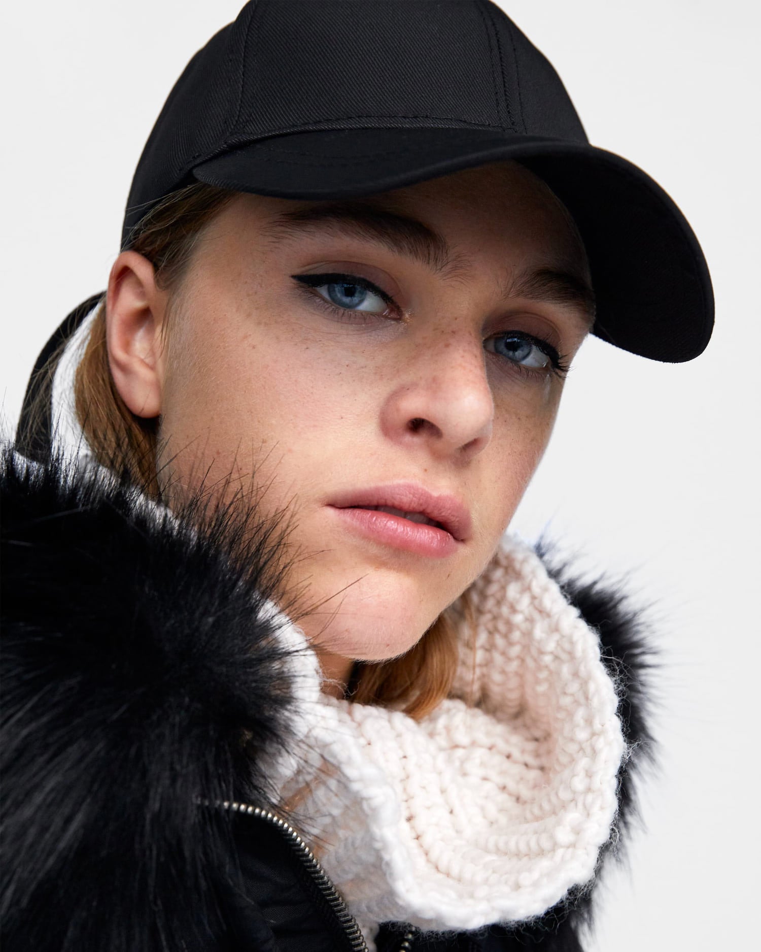 Quilted parka with hood